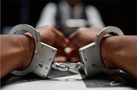 arrest34.jpg
