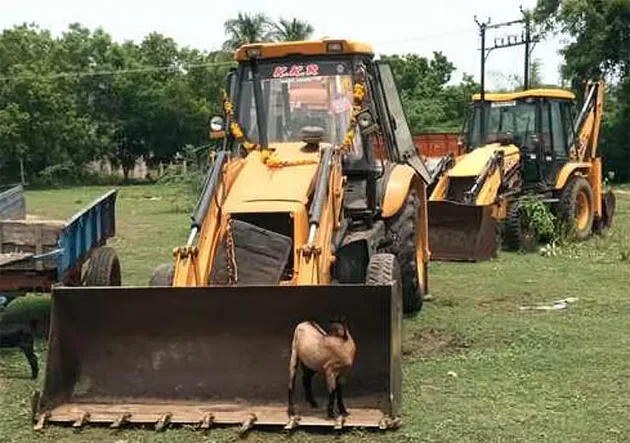 JCBParimuthal.jpg