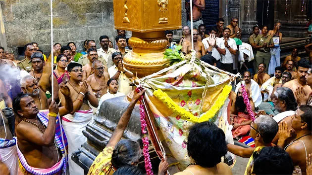 AvaniTiruchendurKodi.jpg