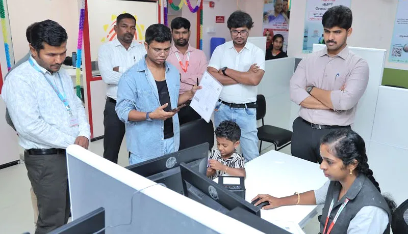 AAdharCentrekK.jpg