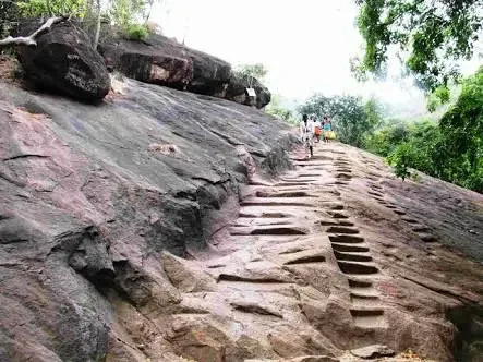 sathuragiri.jpg