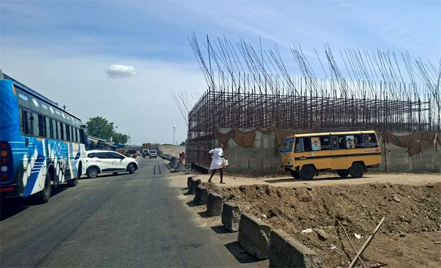 HIghwayBridgework.jpg