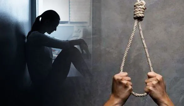 Girlsuicide.jpg