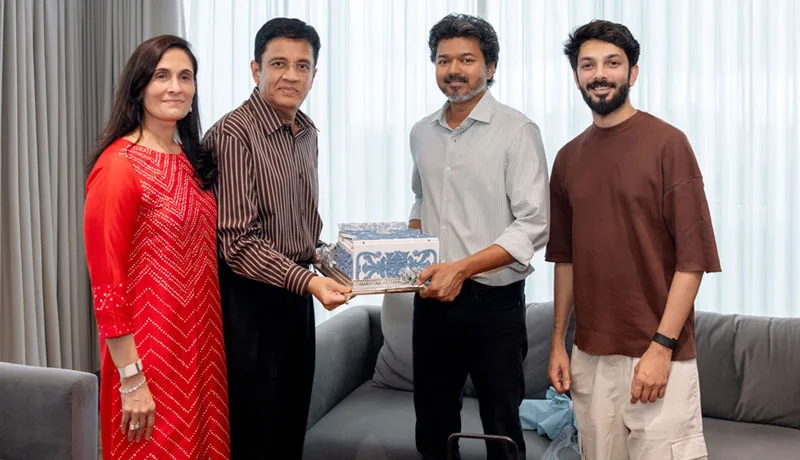 aniruthWeddingCmvijay.jpg