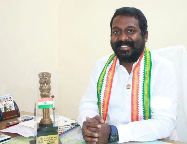 vijayvasanth1.jpg