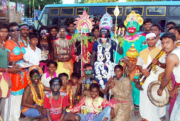 kulasai_thasara01.jpg