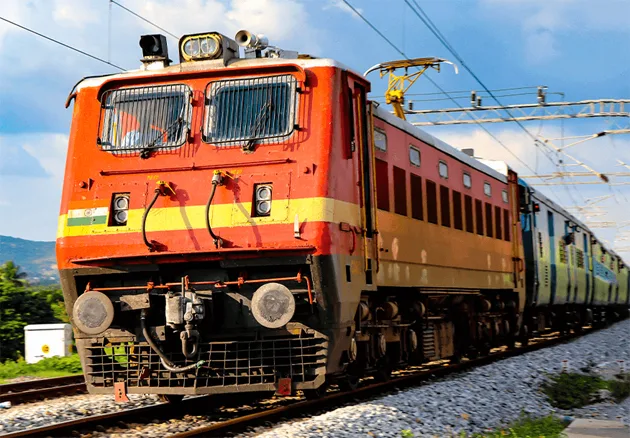 TrainFil4i.jpg