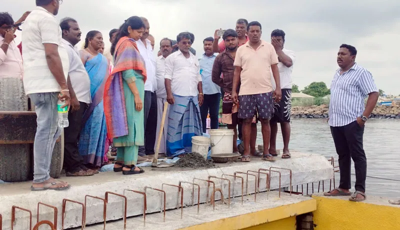 KanimozhiAivu4i4i.jpg