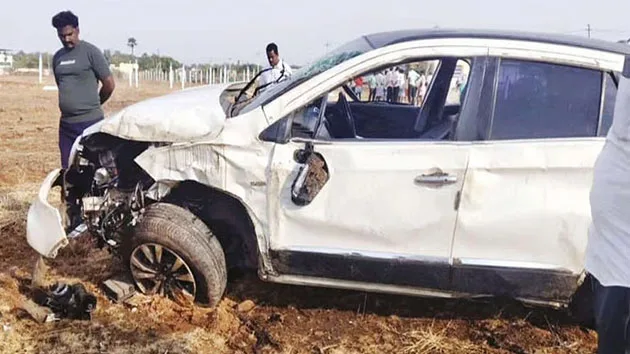 CarAccidentNellai.jpg