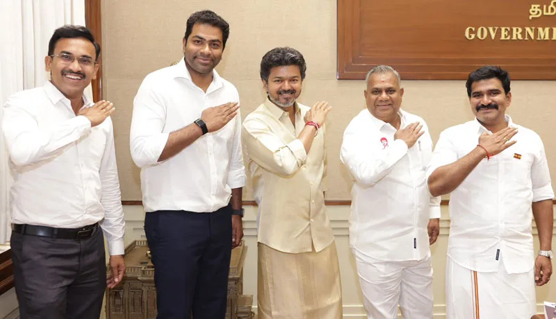 cmvijayMinisterswin.jpg