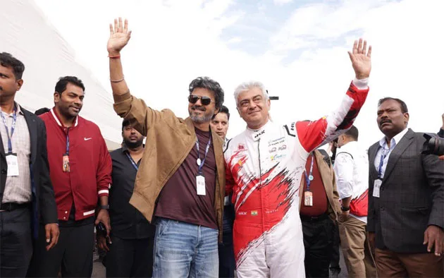 cmvijayajithlOndon.jpg