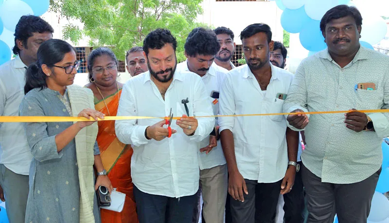 MinisterSrinath.jpg